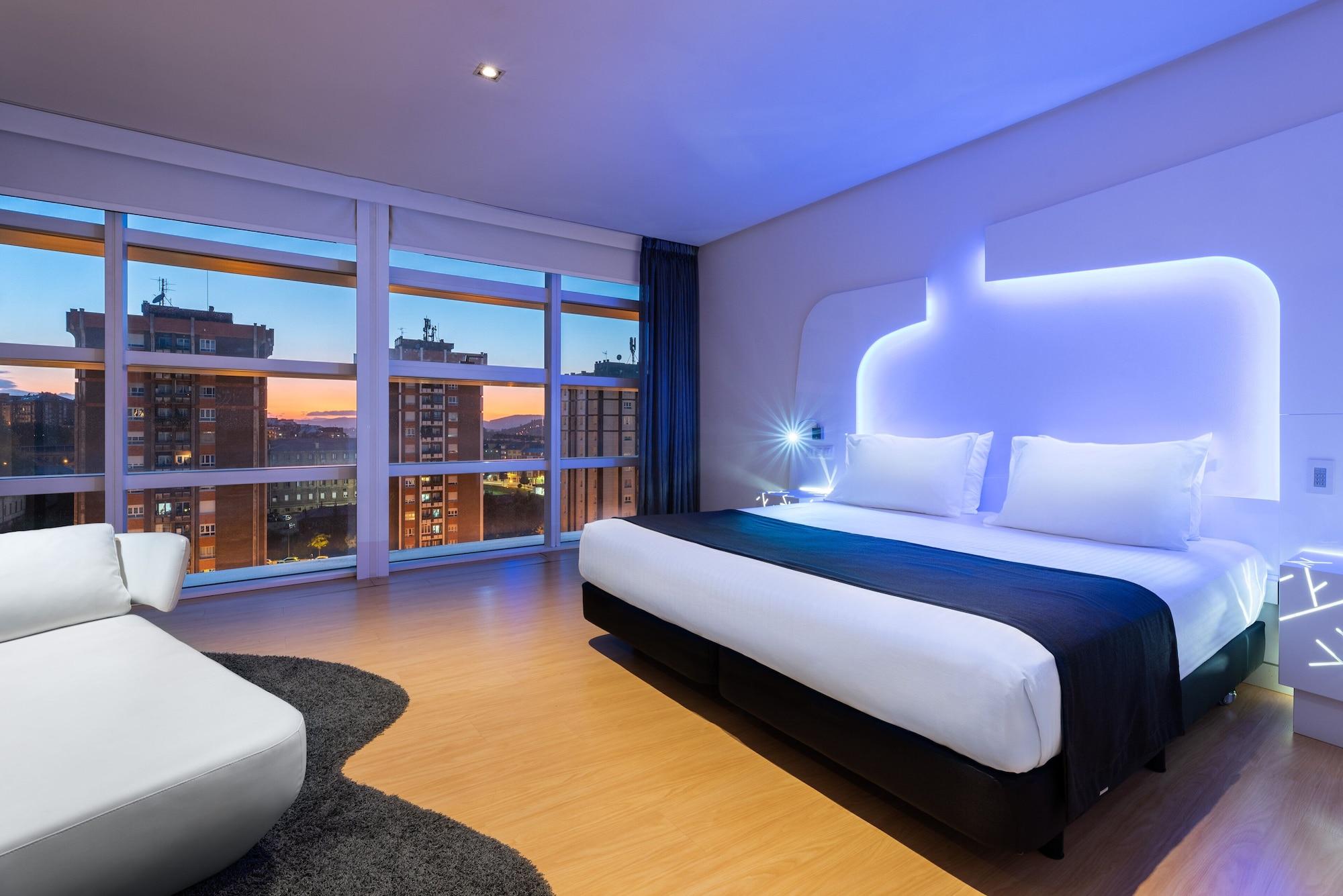 ยูโรสตาร์ ปลาลาซิโอ เด คริสตัล Hotel โอเบียโด ภายนอก รูปภาพ